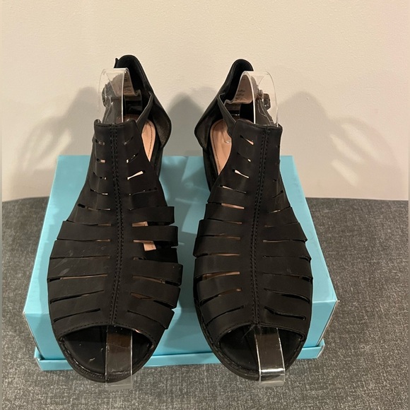 BELLA Black suede Women's block heel Sandals/size 8 - Picture 4 of 16